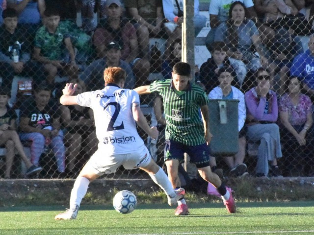 Embajadores y Racing ponen en marcha la final del torneo Oficial